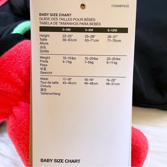 The North Face Baby Denali One-Piece Set With Mittens And Booties - Picture 8 of 10